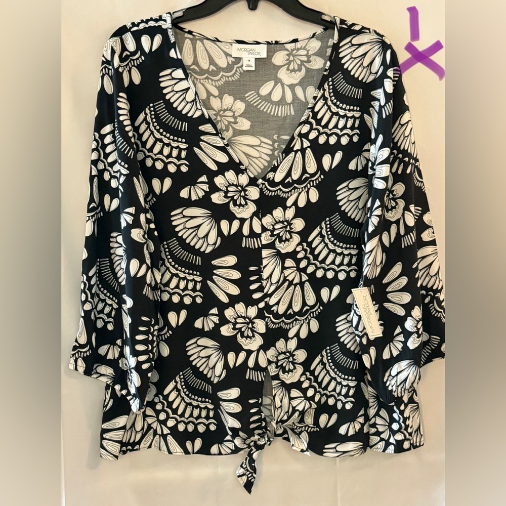 Morgan Taylor Black and White Floral Top